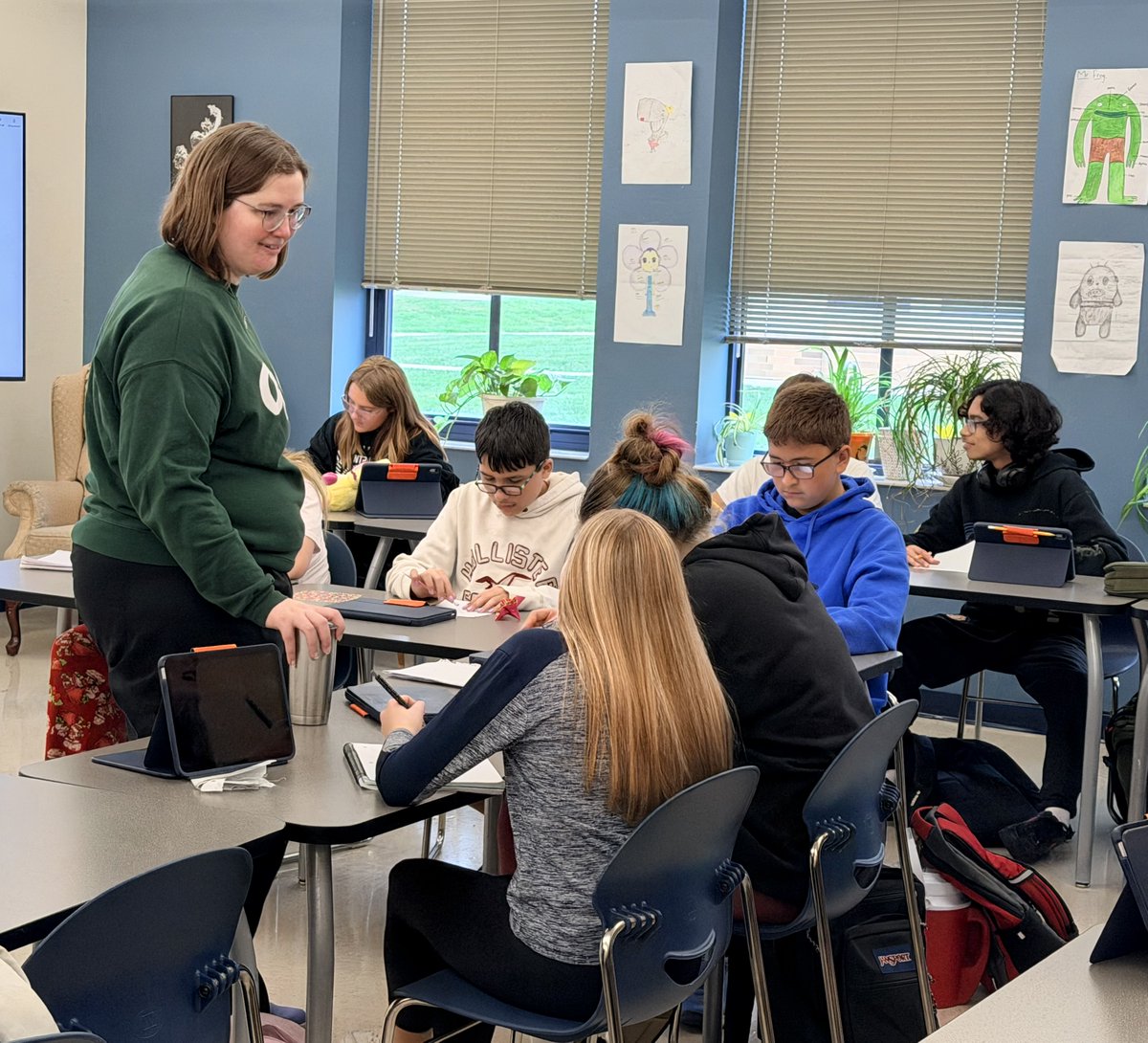 MSDDecatur's tweet photo. @DCHS_hawks is taking an exciting step toward becoming an Early College High School! Learn more about DCHS's journey toward Early College certification and what this opportunity can mean for Decatur Township students and families:
https://t.co/XBpFIWNC3t
#DecaturProud https://t.co/h14Zecme2x