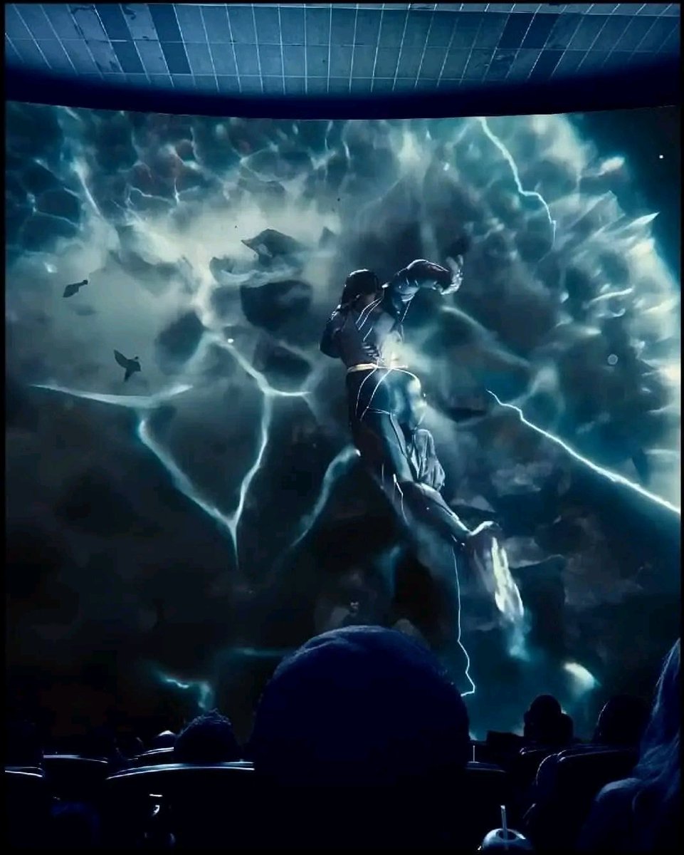 KishanNavadiya4's tweet photo. Finish the story @ParamountPics 💯
#RestoreTheSnyderVerse https://t.co/QOVK0PH0jw