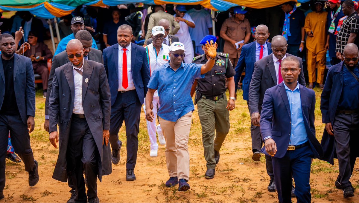 m_akpakomiza's tweet photo. Today was a memorable time in Akoko-Edo Local Government Area as we continued our State-wide Interactive Tour.

I was delighted to meet and engage with our party members and stakeholders, listen to their concerns and share our vision for the continued development of Edo State. We also presented our candidates for the forthcoming elections and reaffirmed our commitment to grassroots engagement and practical governance.

I deeply appreciate the warmth, enthusiasm and hospitality of the people of Akoko-Edo. Thank you for coming out in your numbers and making today a  memorable engagement.

#PracticalGovernance
#SHINEAgenda
#EdoIsAPC