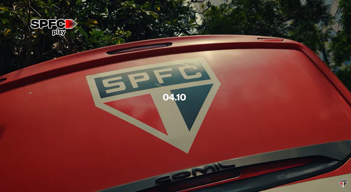 efemello's tweet photo. Alô, @SaoPauloFC !

Tem de corrigir a data dos "Bastidores" da final! 
Foi 3.10... 

Aproveita pra tirar as cenas constrangedoras do presidente-tampão e do executivo e inclui a Cléo, que lidera o projeto das mulheres. 

A conquista é delas, e apesar de vocês! https://t.co/L0bPZQ3wm6