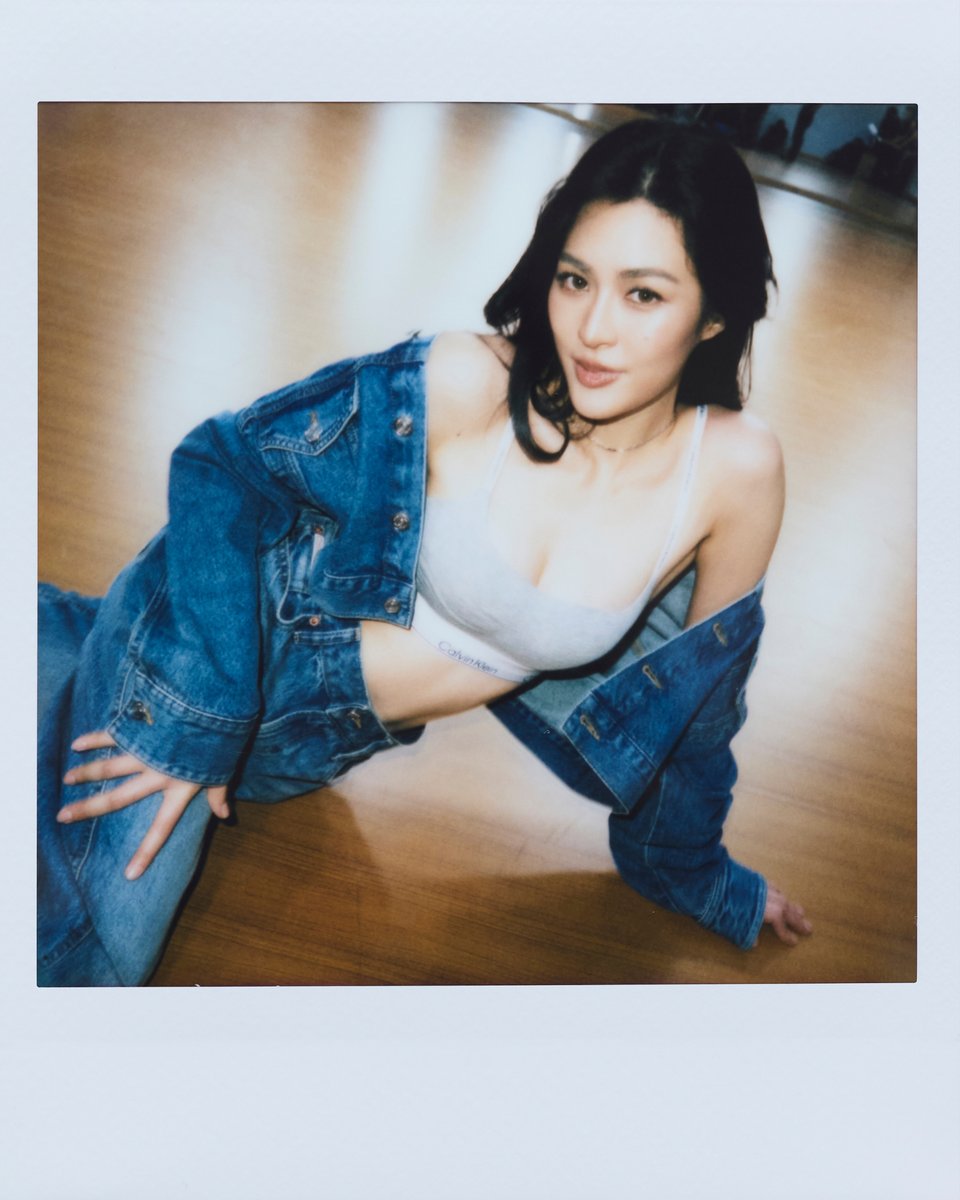 CalvinKlein's tweet photo. Ling Ling Kwong + film camera = magic on set.

you’re welcome. https://t.co/QA8GdekTyz