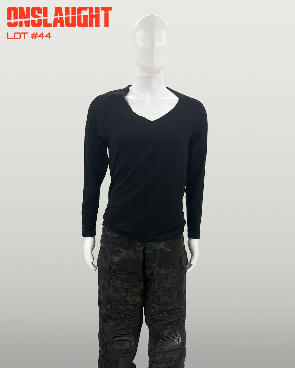 vipfanauctions's tweet photo. Swipe to watch the look come together piece by piece. This auction item is from Onslaught. This is The Butcher’s Screen Worn Stunt Double Wardrobe Set. The components from this lot were worn by the Stunt Double for The Butcher and were used in multiple scenes, most notably when The Butcher looks at Celeste’s Army photos and notices her unit tattoo.

https://t.co/3lQab5hceU

#onslaught #thebutcher