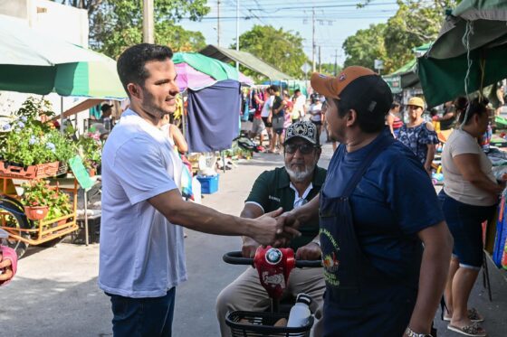 PALCONOTICIAS's tweet photo. #CANCUN Pablo Bustamante: más de ocho años recorriendo y escuchando Cancún dlvr.it/TVpPPX https://t.co/np6h74j8cL