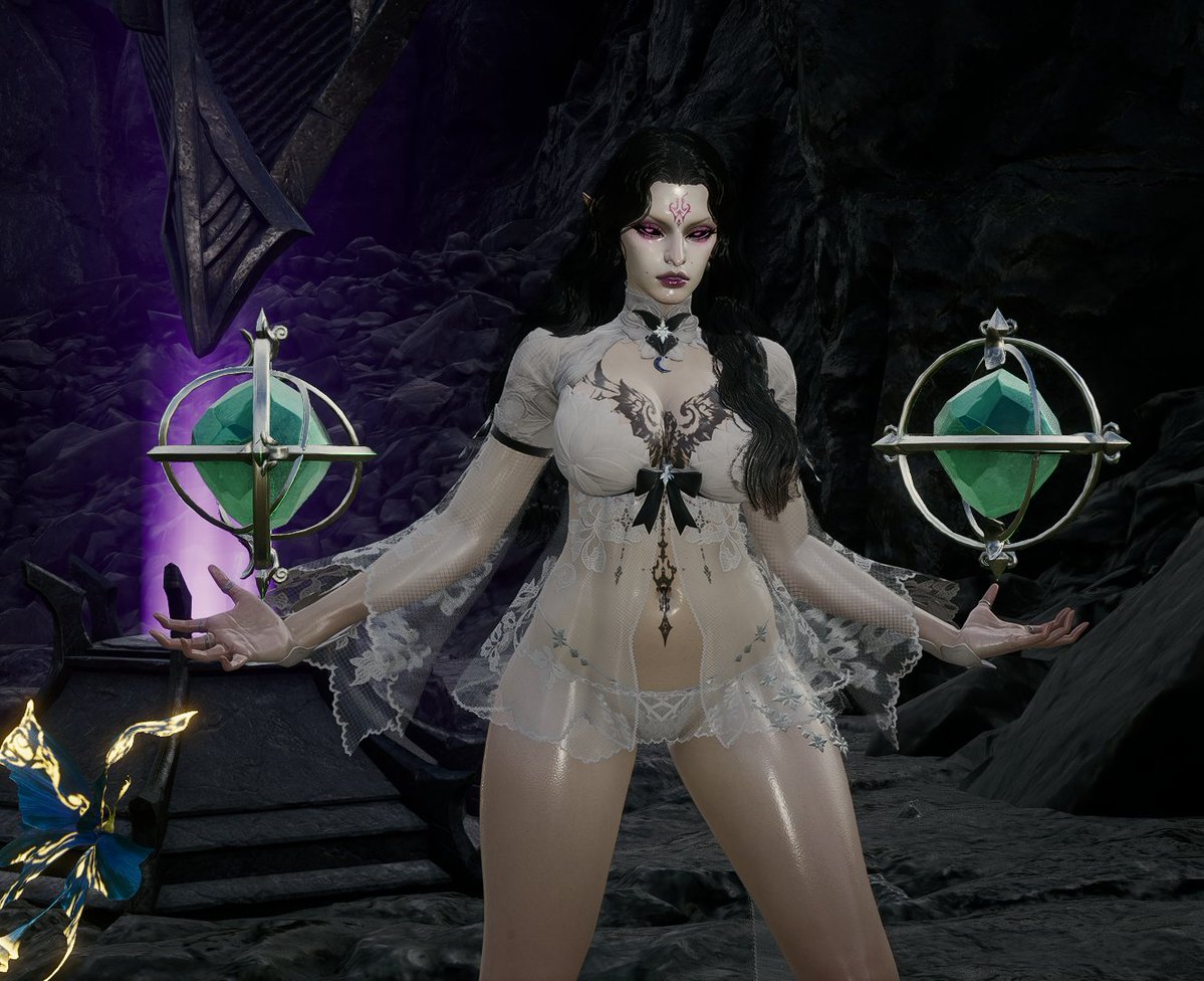 StardustShay's tweet photo. chose spiritmaster so i can play with balls https://t.co/t31IMh26t7