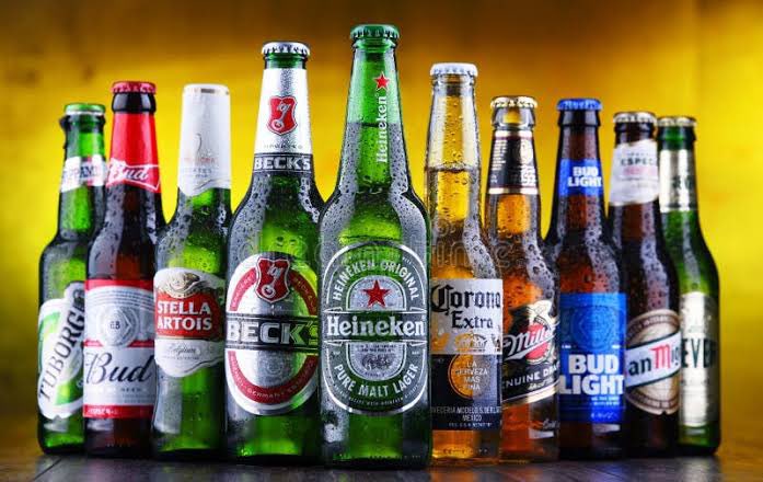 SAMSPA_StAlbert's tweet photo. Get on down to the SAMSPA Diamonds tonight Oct 6th from 6 - 7pm for the Yearend Beverage room blow out!!
All left over stock will be sold, first come, first serve.
#samspa #samspacommunity #stalbert #mensslowpitch https://t.co/AoLPvMXZlu