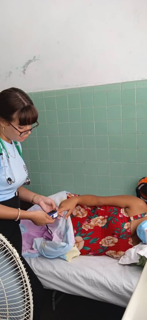 DFP_FCM_Mayabeq's tweet photo. 🥺 Continúan los estudiantes de la @FeuCuba y @UJCdeCuba de Ciencias Médicas de #Mayabeque 👨🏻‍⚕️acción de prevención de salud en el PAMI, programa priorizado por el @MINSAPCuba para el pueblo cubano 🇨🇺 https://t.co/PEKbAmMOfe