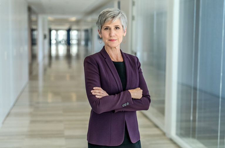 DailyReport's tweet photo. Cornell University hired Yates, the former U.​S. deputy attorney general, and King &amp; Spalding to review its handling of sexual misconduct allegations tied to the… www.​law.​com/dailyreportonline/2026/10/06/cornell-taps-sally-yates-for-independent-review-amid-assault-law-debate/ https://t.co/i11WSZPbpC