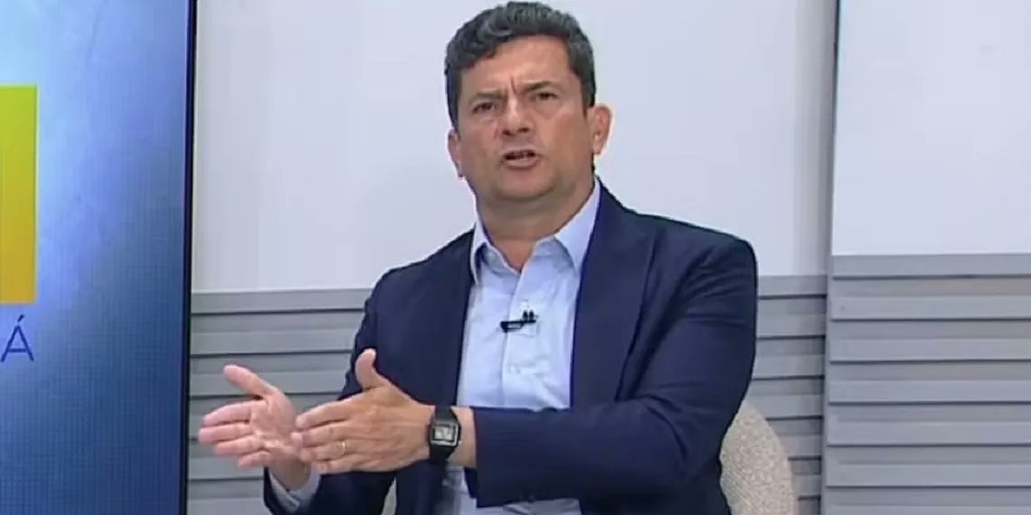 fronteira_livre's tweet photo. ELEIÇÃO PARANÁ I Eleito no 1.º turno, Moro promete secretariado técnico no Paraná. #eleições #governo #parana #governodoparana #fronteiralivre #sergiomoro #moro https://t.co/tywq9fOG3s https://t.co/nTPSwdkesK