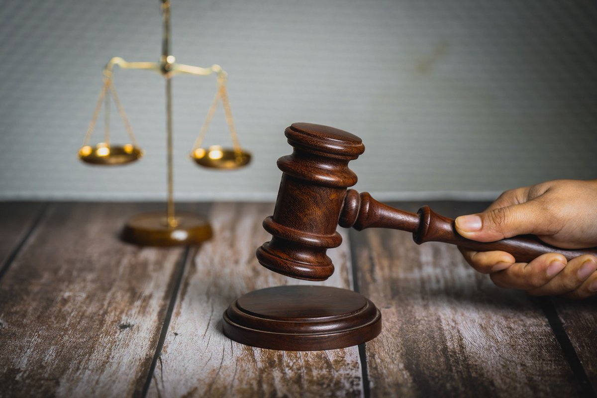 CdnMortgageNews's tweet photo. .@FSRA_News has revoked 24 Ontario mortgage brokerage licences over missed annual filings, despite repeated reminders and enforcement warnings.

#MortgageIndustry #Mortgages #FSRA

Read more: https://t.co/qyLqsFeXbl https://t.co/SbOG70OJ8x