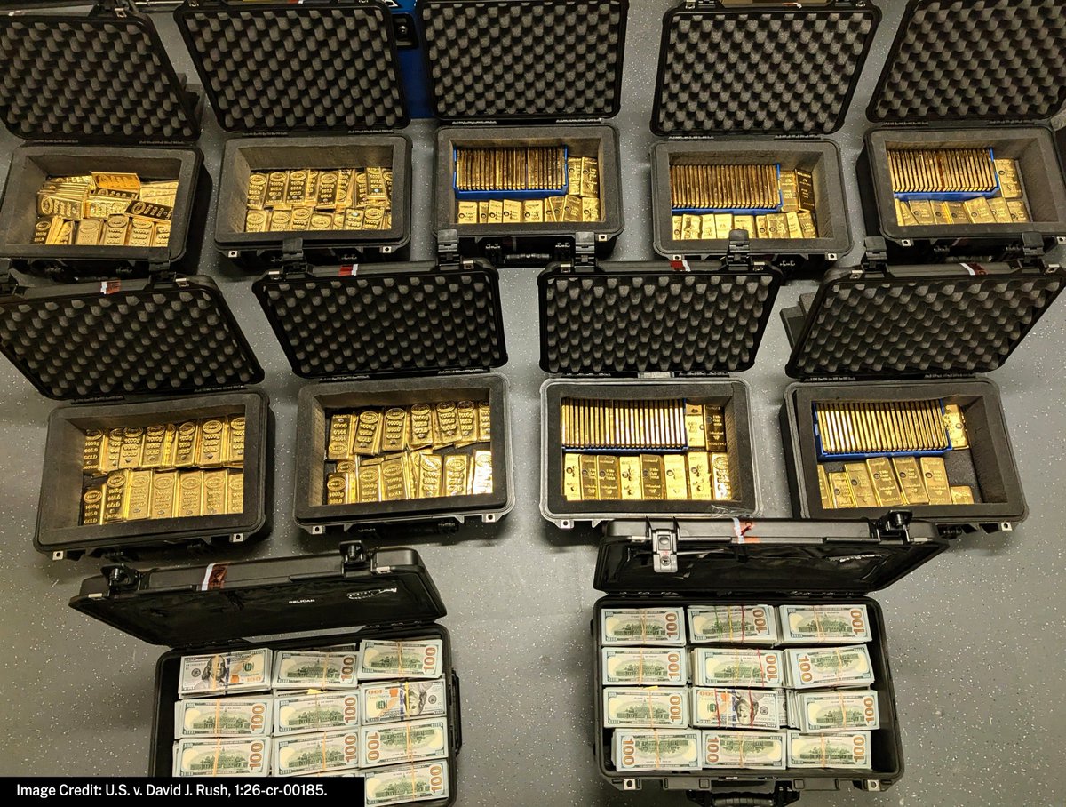 TheJusticeDept's tweet photo. Former Federal Employee Pleads Guilty to Defrauding the Federal Government of Approximately $194 MILLION: Scheme Included the Fraudulent Acquisition of Tens of Millions of Dollars in Gold Bars and Luxury Properties in Florida

“Federal employees are entrusted with serving the American people, not themselves,” said @AGToddBlanche. “The Trump Administration is committed to rooting out waste, fraud, and abuse in the federal government, including by prosecuting those who foolishly defraud American taxpayers.”

🔗: https://t.co/CNkVSYA1fB