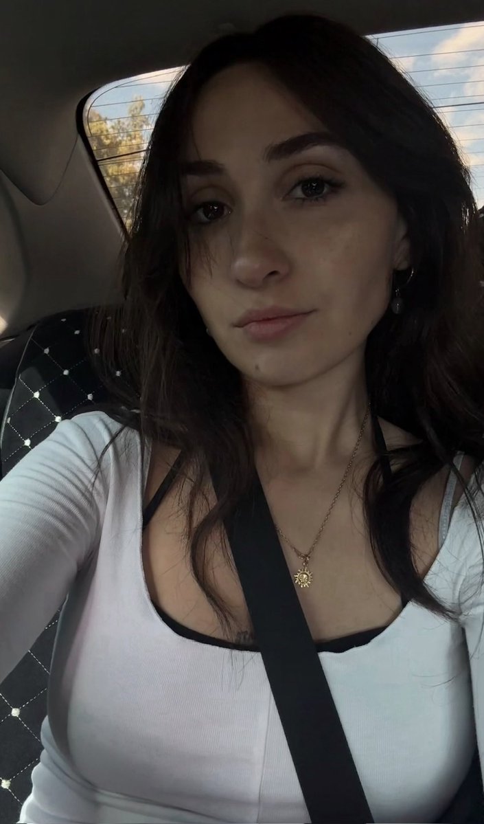 WankBattleNewb_'s tweet photo. Lana,28, From Armenia 🇦🇲
dm to submit any irl to be exposed
#nsfw #irl #submit #exposed #wankchat #wankbattle #exposure #submission https://t.co/2kvBsw0dPO