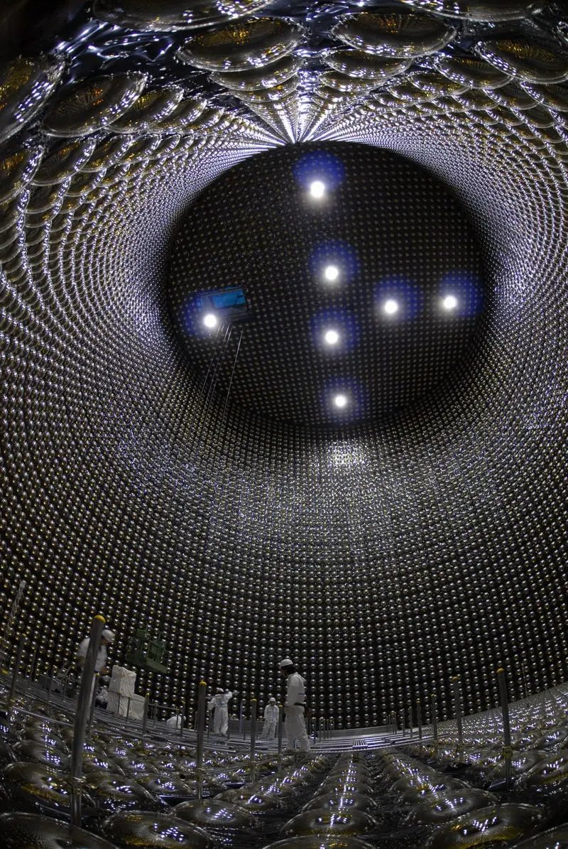 poetengineer__'s tweet photo. neutrino observatories must be one of the most eerily beautiful structures humans have ever built https://t.co/ILT5kt2e6Q