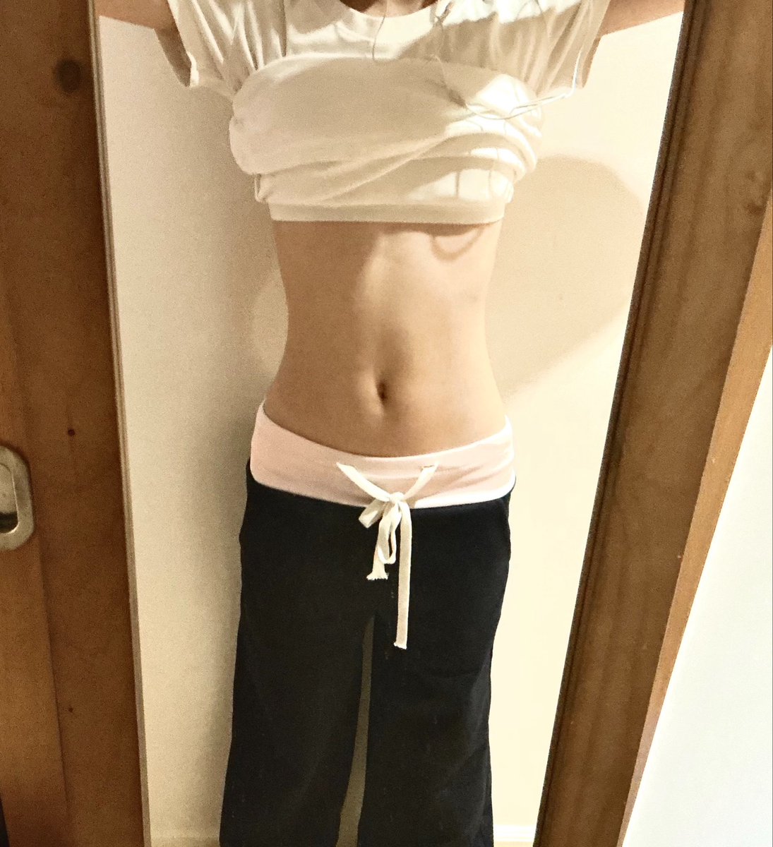 ttgapitmhsif_'s tweet photo. #bodycheck Just a damn mess lmao #ok #averagespo https://t.co/cgW9Q4GwQB