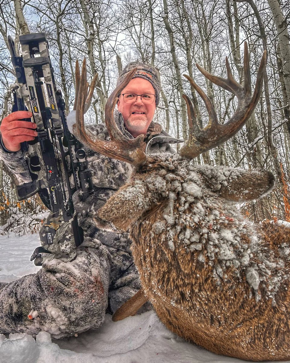 HookBarrelMag's tweet photo. How many crossbow shooters do we have out there? 🏹 https://t.co/HK0ARXnNWB
