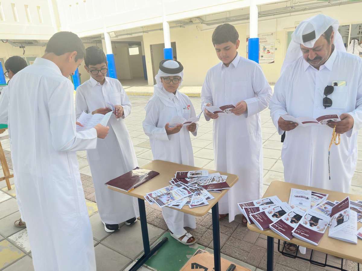 alrazipsb's tweet photo. انطلاقاً من حرص إدارة المدرسة على تنفيذ أنشطة المناسبات المحلية والدولية ، نفّذ قسم الحاسوب  وبالتعاون مع أخصائي الأنشطة نشاط اليوم العالمي للمسنين ( كبار القدر). https://t.co/PZFhxhiW0z