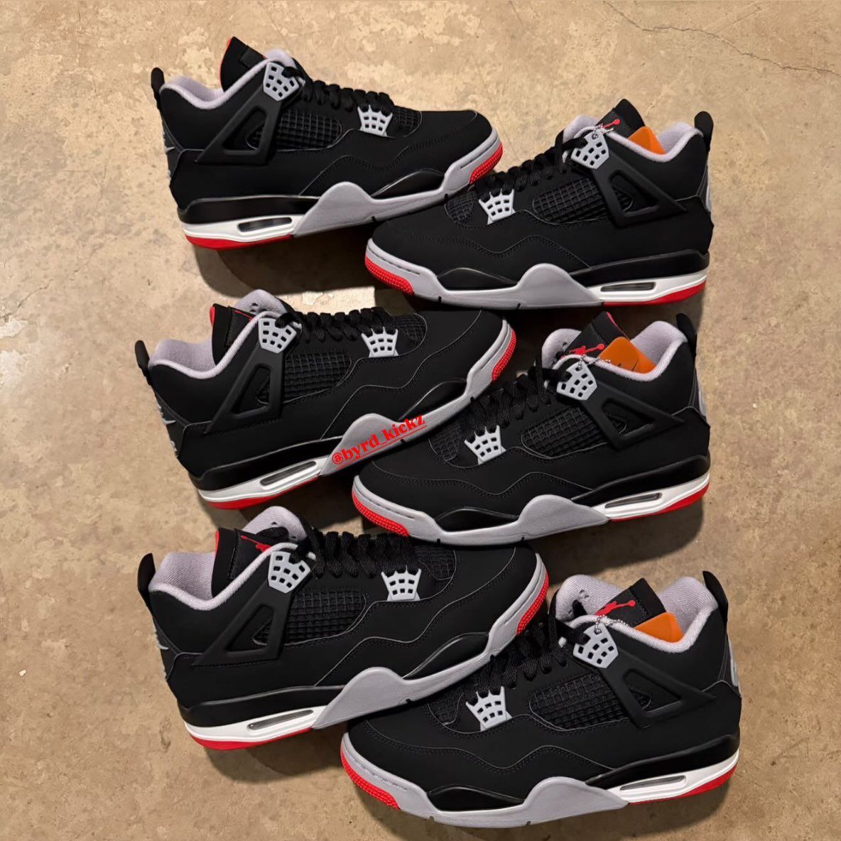 JustFreshKicks's tweet photo. Air Jordan 4 OG “Bred” Releases November 27th 🌹🔥

Details: https://t.co/bN0GpXEk1V https://t.co/XYoXcbcIP0