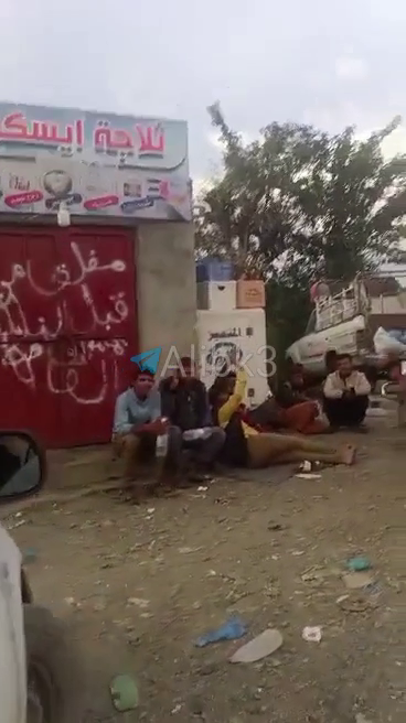 NecroEmpire's tweet photo. #Iran #IranWar #Yémen #ArabieSaoudite Les rebelles Houthis en direct de Azlah Qads dans le district de Al Mouasset dans la province de Taïz, région nouvellement conquise aujourd'hui dans la province. 6/10/2026 VIDEO https://t.co/ROgBjsCcEO https://t.co/2CsS95ohsN