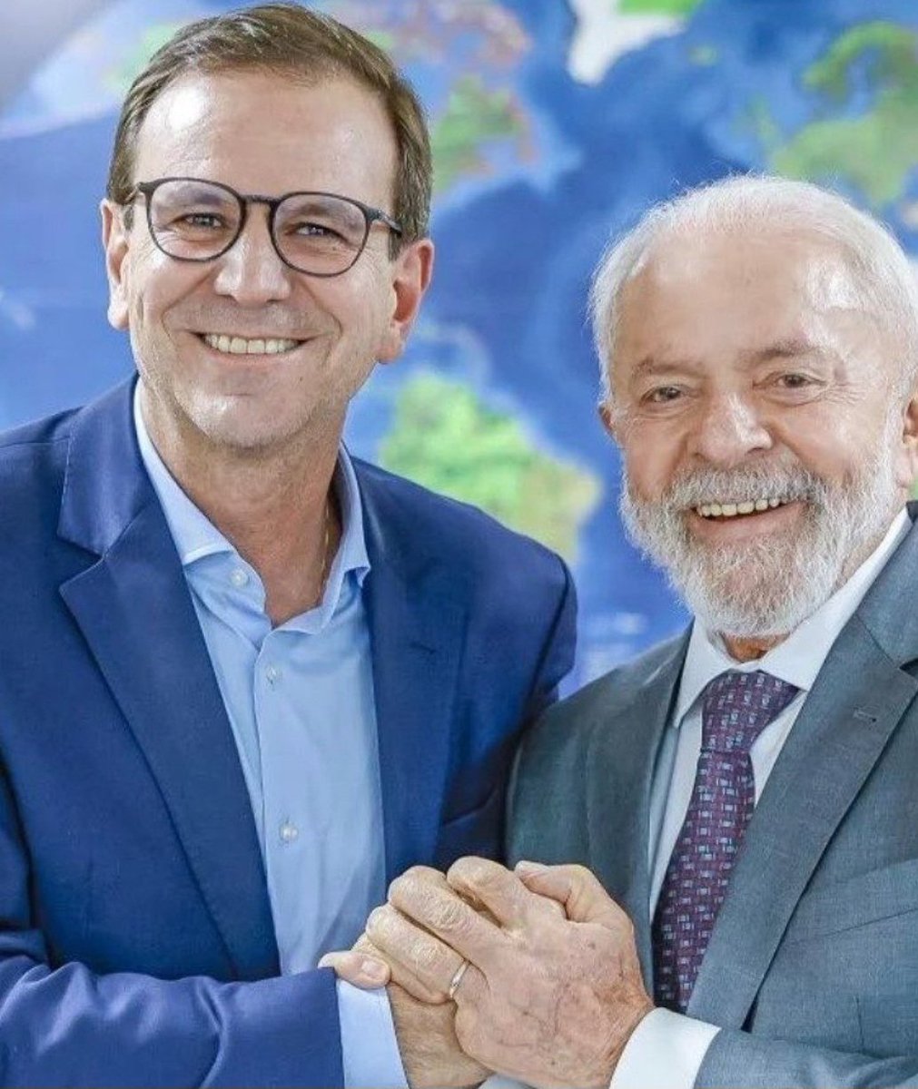 niveakalmar's tweet photo. NA NA NI NA NÃO!
Lembraremos a todo instante que Nervosinho e Painho são parças de longa data https://t.co/NWwuI9ZyLg