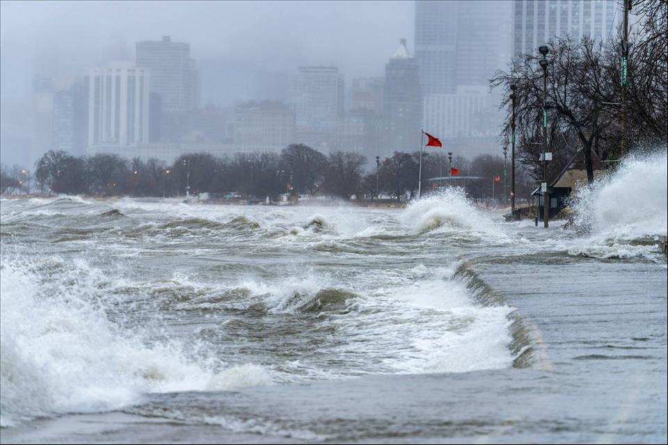 MENAFN's tweet photo. How AI Could Help Predict And Explain Water Levels In The Great Lakes #Help #Predict #Explain #Water #Levels #Great #Lakes #Cinema #Music #Movie #Disney #Netflix dlvr.it/TVpQCW https://t.co/rMe3fHQh1W