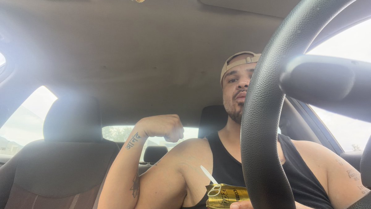 bigboybaltazar's tweet photo. Gym 😵‍💫‼️🤤 #gymbro #goonfuel https://t.co/ru57os81j3