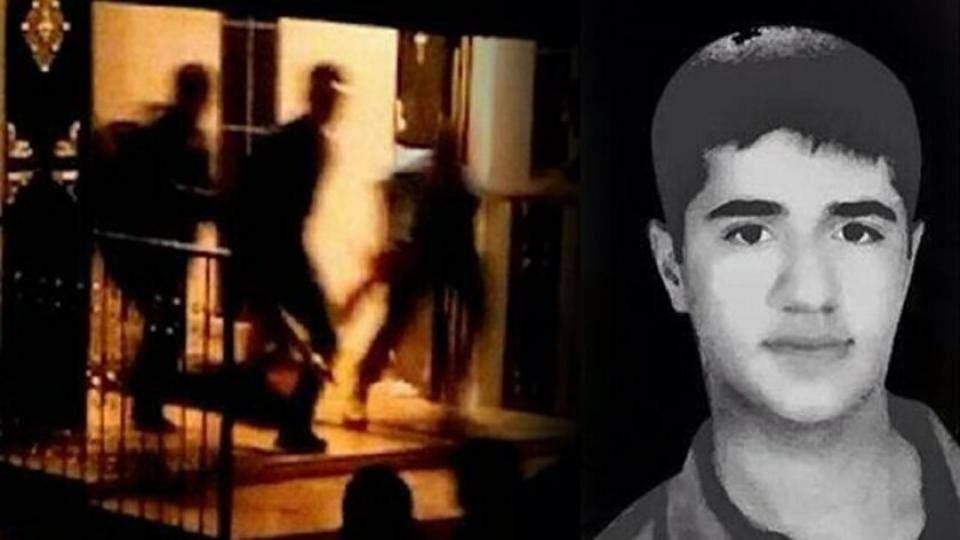 sukrusarall's tweet photo. 12 Sene Önce

Kurban Eti dağıtan Yasin Börü ve arkadaşları kafaları taşla ezilerek öldürüldü. 

ALLAH CC ın rahmeti üzerlerine olsun 

​Aleyna Kalaycıoğlu ​Araştırma Hastanesi #HerFonİçinAnaPara ​Eslem Sare Bulut ​Özlem Zengin Eğitime ​Esdil İntihar #MehmedFetihlerSultanı https://t.co/XDoyDUer6T
