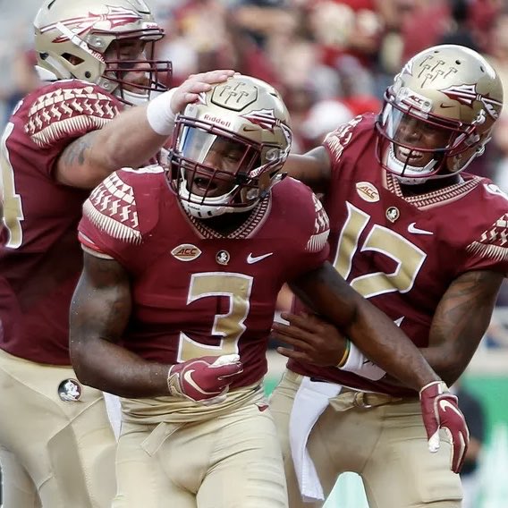 jpsportsdesign's tweet photo. Florida State doesn't get enough credit for their current uniform. Pulling the tribal pattern off the shoulders and restraining it to just the cuffs and collar was a great call that brings back the feel of their pre-2014 look. One of the best uniforms in college football. https://t.co/SrgmG6hZU5