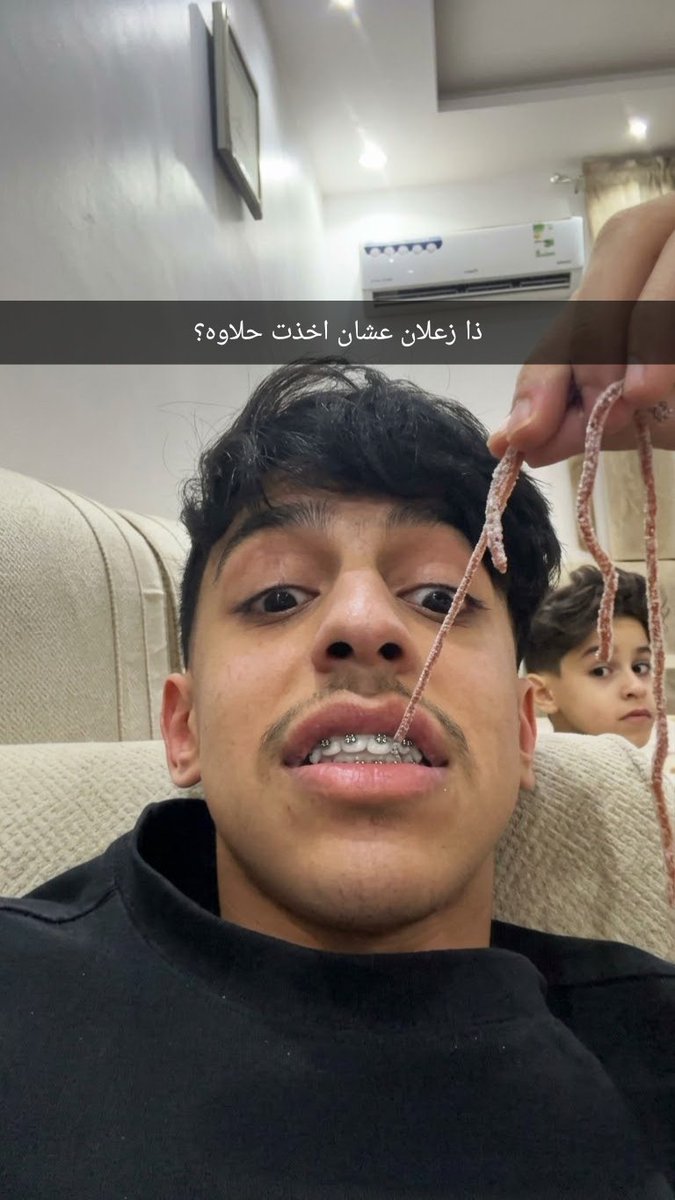 almost0301865's tweet photo. تستاهل وانت ليه تاكلها https://t.co/qjdKHLptw3