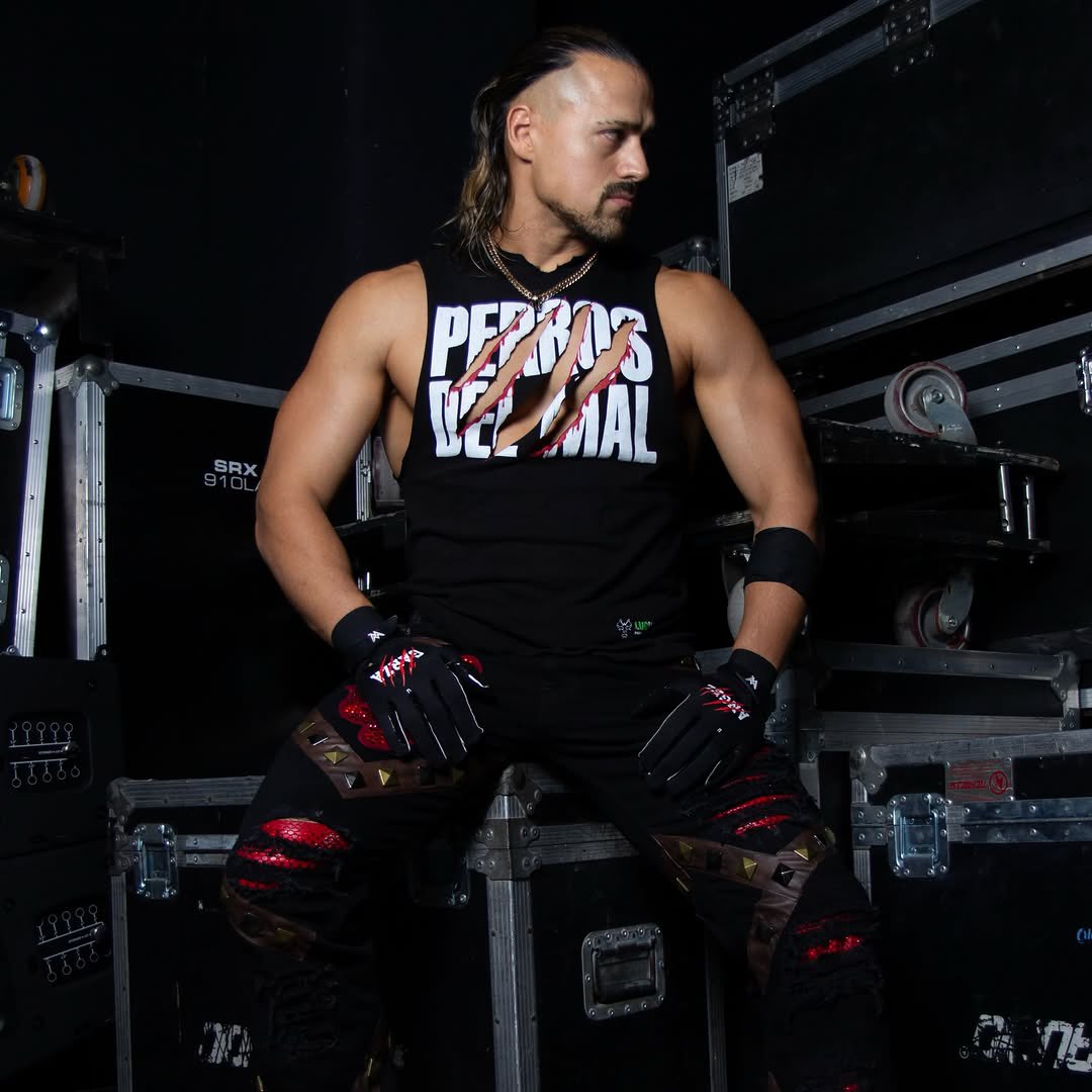 PerrosGarza's tweet photo. 𝙋𝙤𝙘𝙤𝙨 𝙎𝙤𝙣 𝙇𝙤𝙨 𝙀𝙡𝙚𝙜𝙞𝙙𝙤𝙨 🐺 https://t.co/KhipKCiVkT