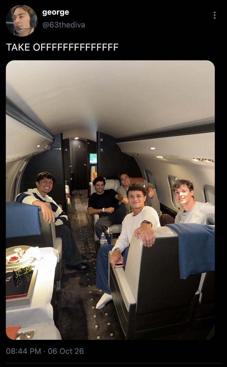 killmclaren's tweet photo. #landoscar smau with a side of #bearnelli, #galex and #gabico ft the BOYS TRIP https://t.co/UggH8huAFi