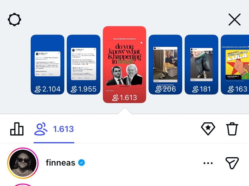 InfoBillieBR's tweet photo. 🚨 MEU DEUS! Após ver nossa publicação no Instagram, Finneas, irmão de Billie Eilish, se pronuncia sobre as eleições no Brasil.

“Brasil prestes a eleger outro Bolsonaro — acreditem nos americanos: da segunda vez é ainda pior.” https://t.co/Vr3C8ff7sG