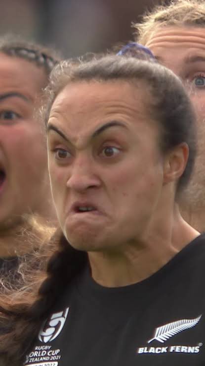 mahovolich's tweet photo. @mario4thenorth Haka face. https://t.co/ABlhPEsBT8