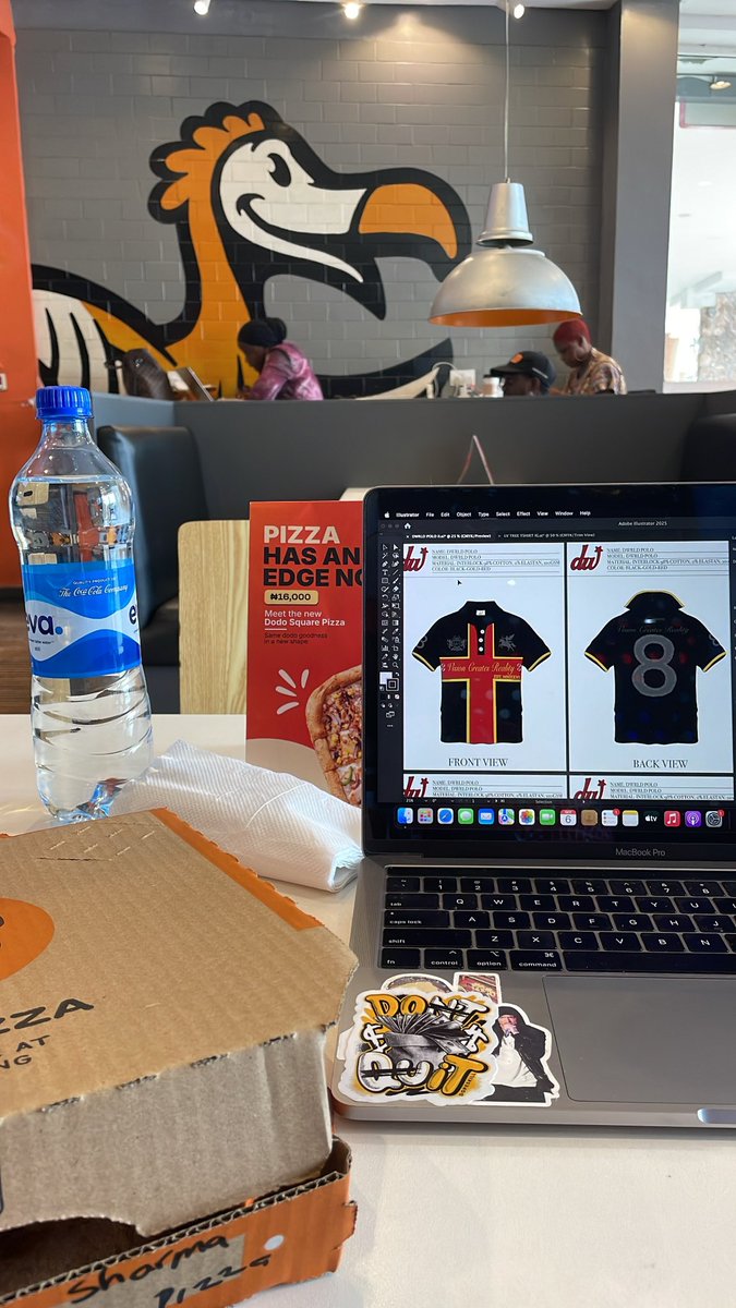 FknBigMac's tweet photo. Tenskiii on a polo I designed for dwrld!👨🏾‍💻🚨 https://t.co/VvcBJ0Hr0M