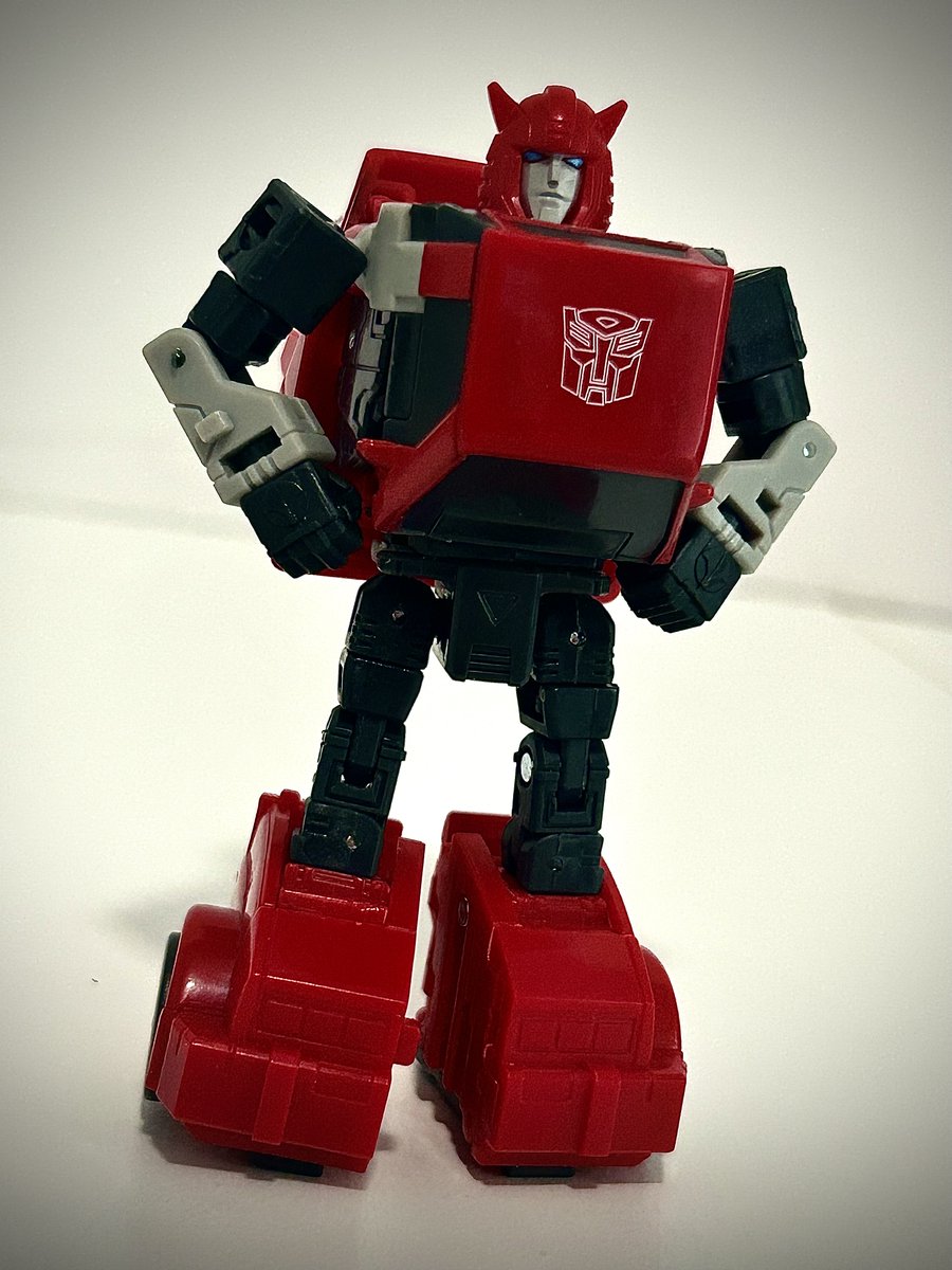 MewMonster58's tweet photo. Its red Bumblebee!
Transformers SS86 Deluxe Class Cliffjumper Review live on my channel!
#Transformers #Collector #Figure #FigureCollector #Review #YouTube #StudioSeries #SS86 #DeluxeClass #Autobot #Cliffjumper
https://t.co/frpnAKF5Iq https://t.co/3eqElmJZJA