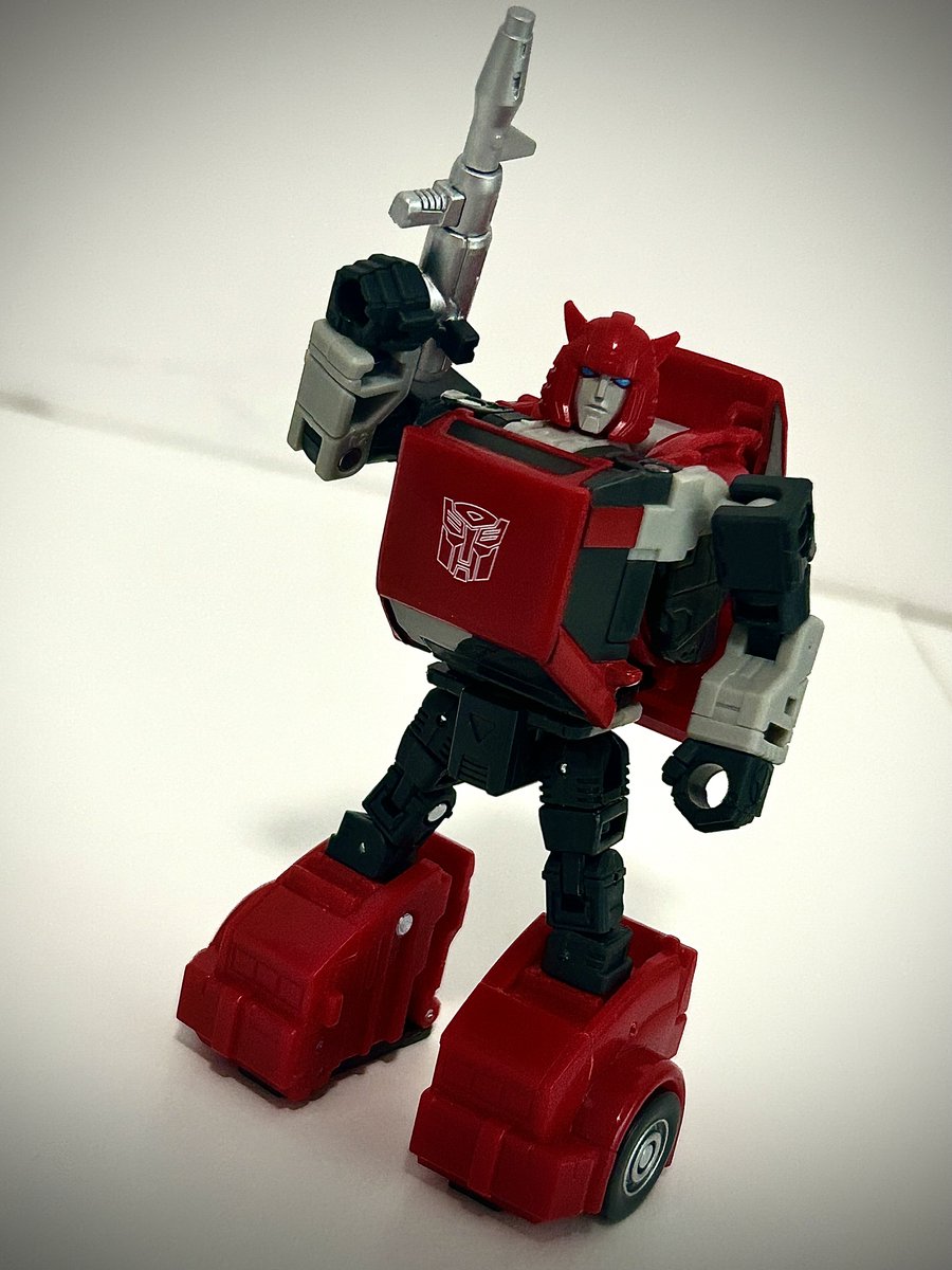 MewMonster58's tweet photo. Its red Bumblebee!
Transformers SS86 Deluxe Class Cliffjumper Review live on my channel!
#Transformers #Collector #Figure #FigureCollector #Review #YouTube #StudioSeries #SS86 #DeluxeClass #Autobot #Cliffjumper
https://t.co/frpnAKF5Iq https://t.co/3eqElmJZJA