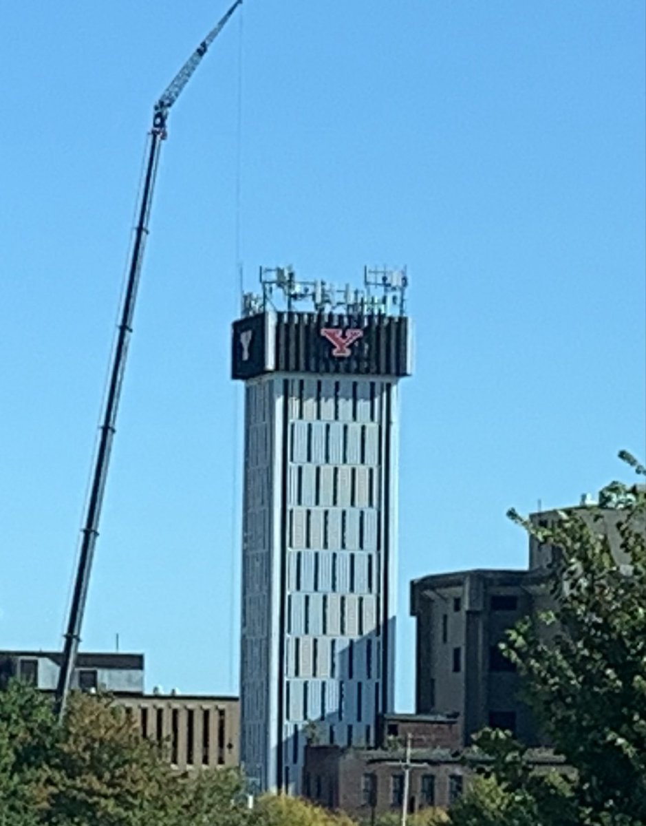 YSU_Robb's tweet photo. Replacing the “interlocking” YSU with the block “Y” on the transfer tower. Looks great!! https://t.co/g3nNPylCxg