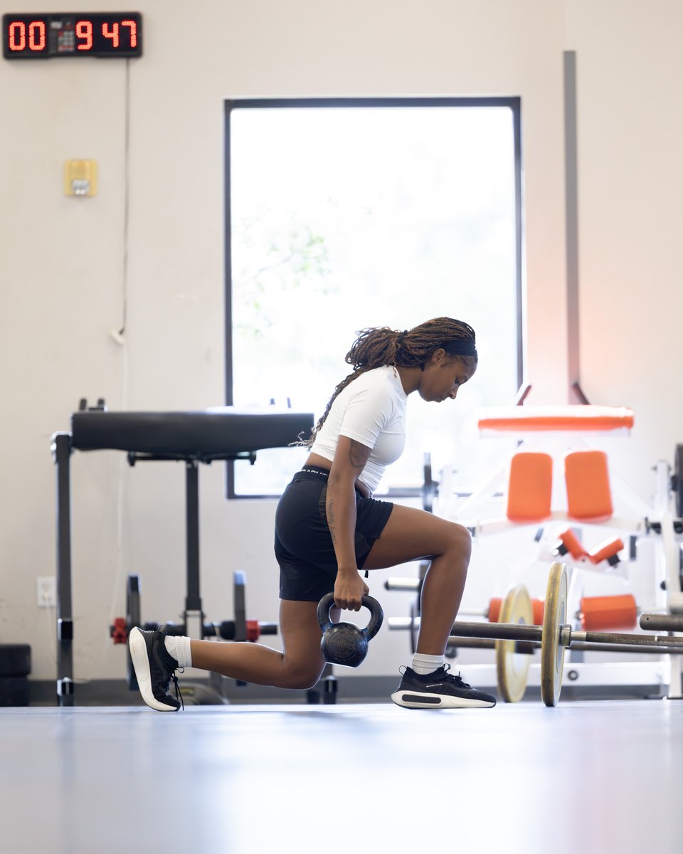 Bearkats_WBB's tweet photo. Building season
#EatEmUpKats | #BePartOfIt https://t.co/WXvk5N3MB1