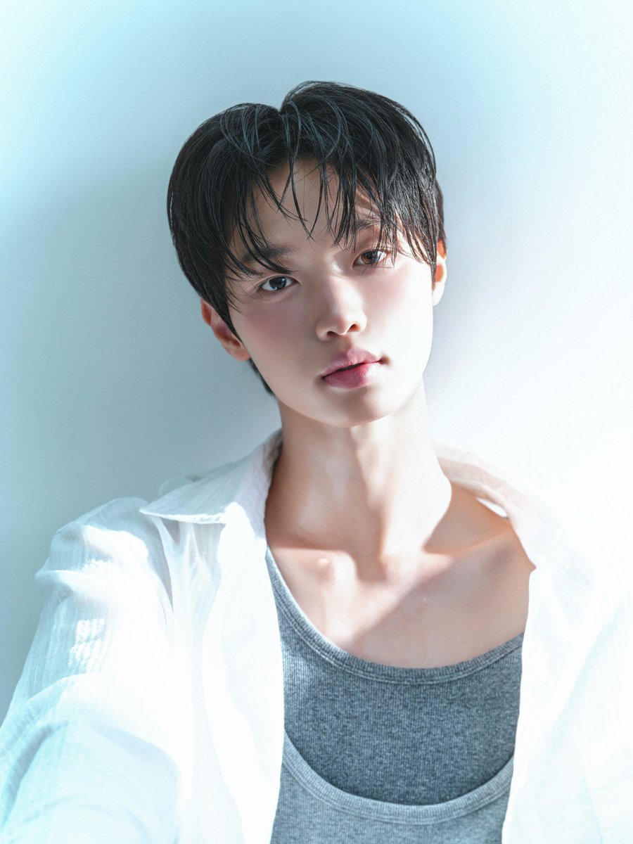 nugupromo's tweet photo. Son Dongpyo (former MIRAE, X1) has shared new profile photos!

@SONDONGPYO_X https://t.co/mTuRDkx5RE