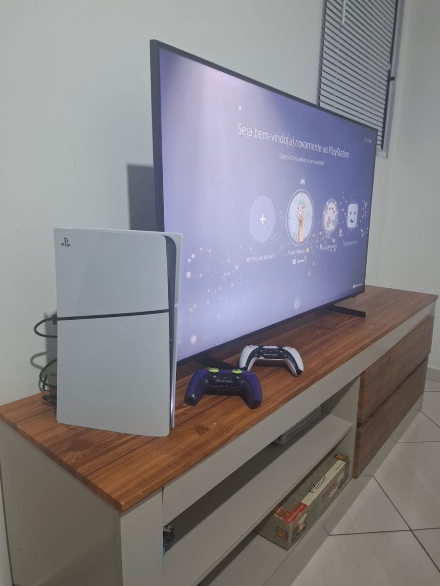GOGODEBORANGER's tweet photo. Moots meu irmao ta vendendo o ps5 dele
R$3.500,00
Com 2 controles
Limpeza interna em dia
Check up tecnico comprovado
Edição digital
Comprado em abril de 2024
Quem tiver interesse vem dm que passo o contato dele
Ele é daqui de sp https://t.co/JZvE5KbheZ