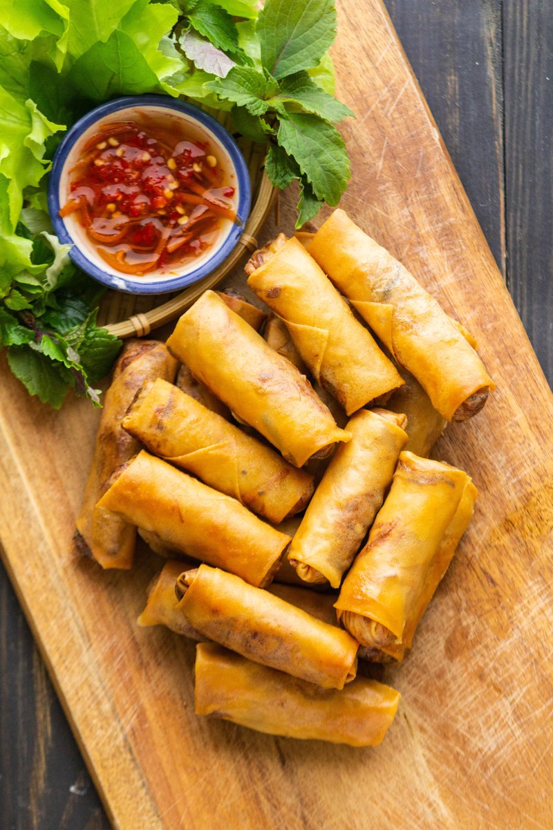 FoodPleaser's tweet photo. Spring Rolls https://t.co/7bLrcapOdn