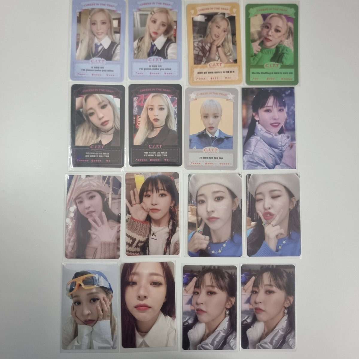 niu_1015's tweet photo. ✨Hello 🇲🇾 MooMoos🙋🏻‍♀️

🌟 Find me to get these freebies  

I have prepare some freebies for [Mamamoo 4WARD in 🇲🇾]
And
Some leftover freebies items from the Singapore Show

Feel free to take them if you don't mind

See you guys on this 10/10😊
#mamamoo4ward
#MamamooinKL
#4WARDinKL https://t.co/wIJ0r1ogmL