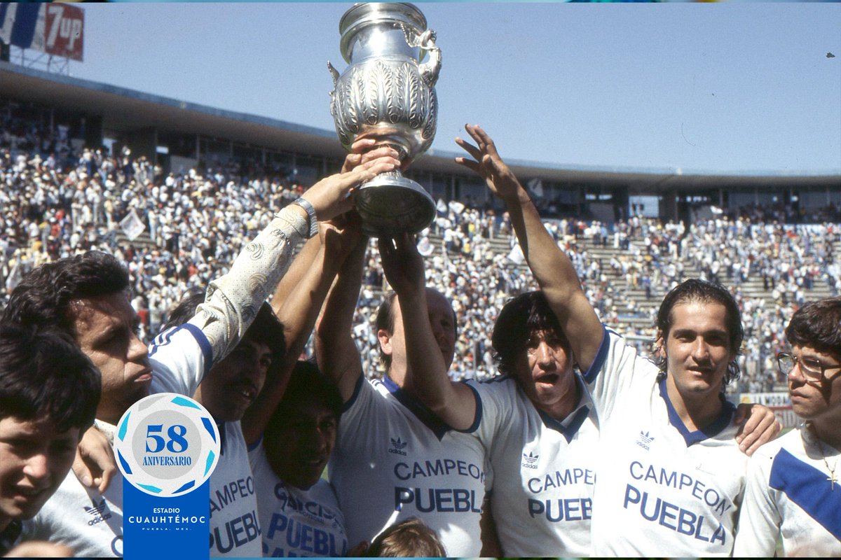 EstadioCuauh's tweet photo. Durante 58 años el Estadio Cuauhtémoc 🏟️ ha sido parte de grandes eventos. Hoy recordamos algunos de los más icónicos.  🫡

Que sean más años donde el 2 veces mundialista sea el protagonista de la cuarta ciudad más grande de México. 🔥 https://t.co/abkZ3Ofqeb