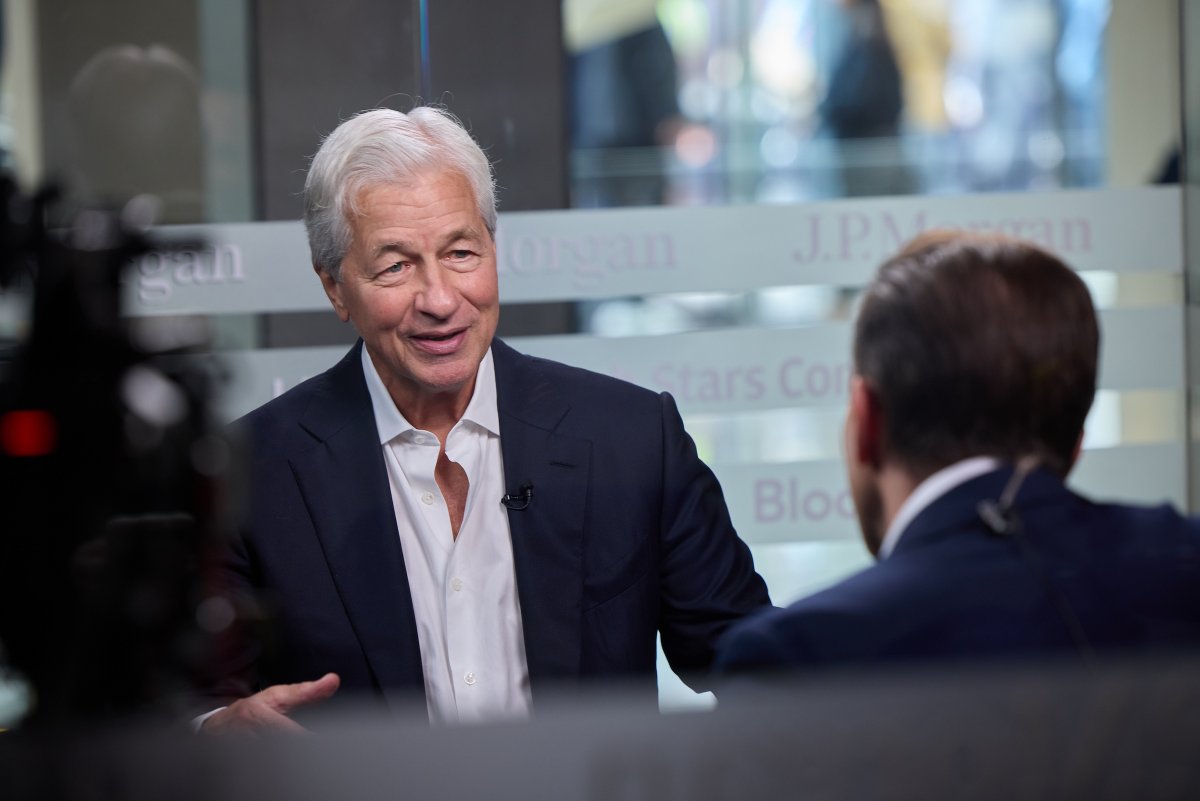 jpmorgan's tweet photo. “Good policy is free.” At J.P. Morgan’s 14th annual Tech Stars Conference, Jamie Dimon spoke with Bloomberg about getting policy right and how AI can drive growth. 

He also underlined JPMorganChase’s leadership as part of the Alliance for Critical Infrastructure, which aims to strengthen key industries. https://t.co/e69AWXZa6X