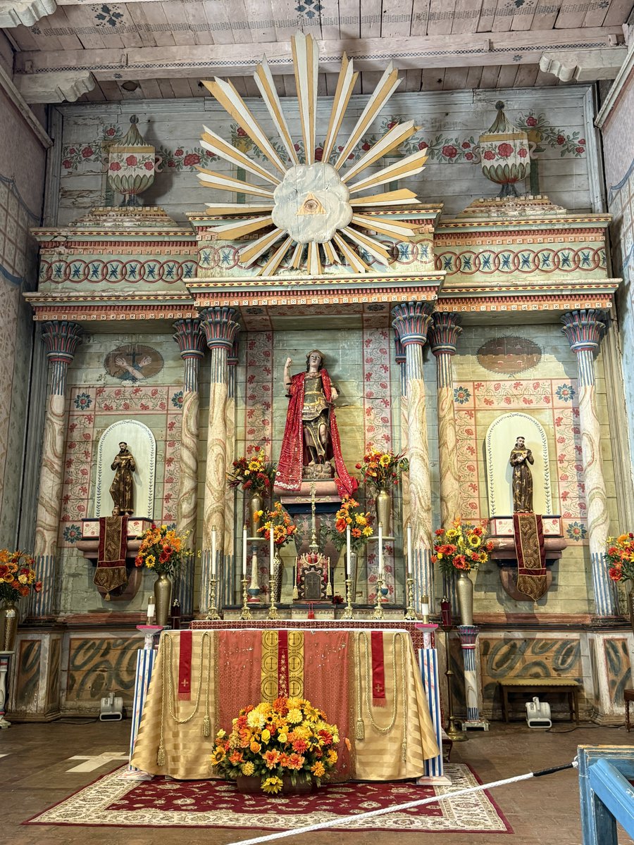 HandOfSet's tweet photo. @Vitus_osst Here it is in Old Mission San Miguel Archangel built in 1797 in California https://t.co/2Nr1x11UxB