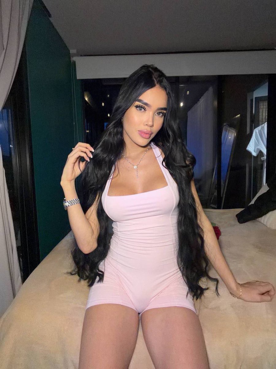 JacqueAlthaus's tweet photo. #ladyboy_both_in_Jeddah
#ladyboy_Jeddah
#jeddah_ladyboy https://t.co/A9a05wecJu