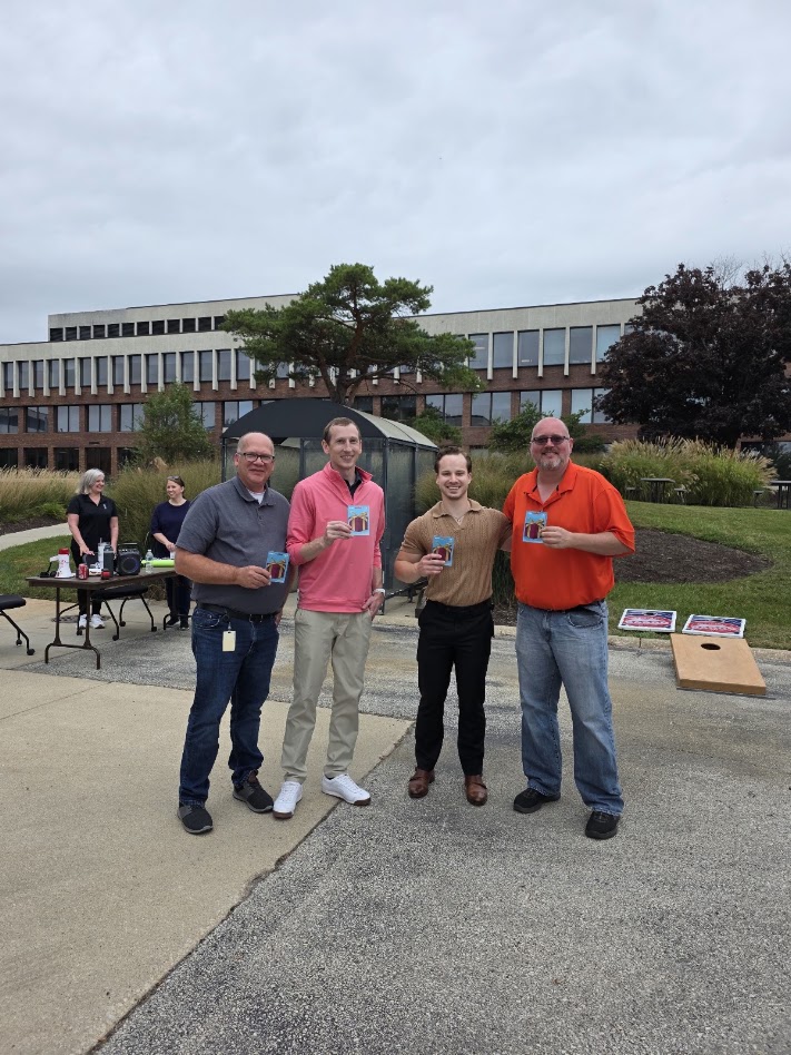 InlandGroup's tweet photo. Inlanders celebrated Employee Appreciation Day in memorable ways across Inland! This year’s celebration was especially meaningful as it marked our final Employee Appreciation Day at Inland’s current corporate headquarters. Thank you for all that you do! #LoveWhereYouWork https://t.co/rBeUhfaeDk