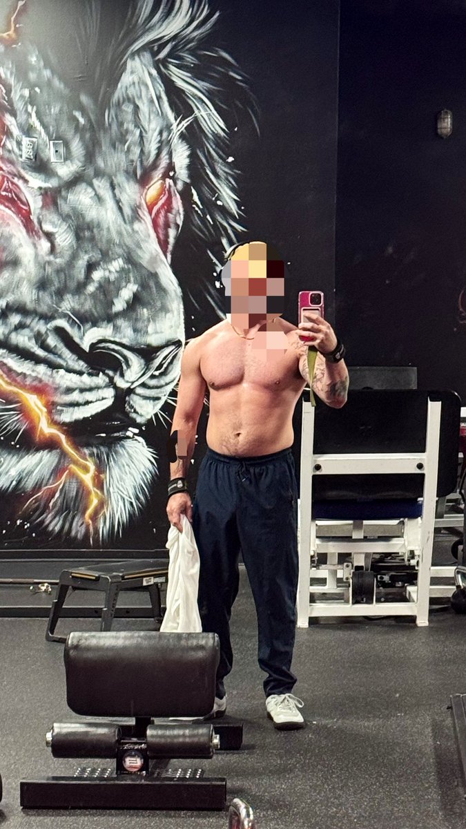 StraightSwole's tweet photo. send me a pic of your favorite animal https://t.co/PAhGjd1M8p