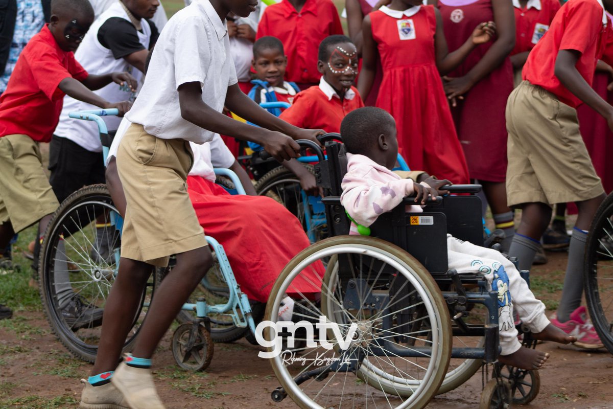 GNTV__official's tweet photo. @MbararaHospital &amp; @BethanyKids joined alms with other partners and stakeholders to mark the World Cerebral Palsy Day at the MUST pitch in Mbarara City.
The October 6th World C.P Day is celebrated every year to promote the rights and opportunities of people with cerebral palsy. https://t.co/o5hRDepRDY