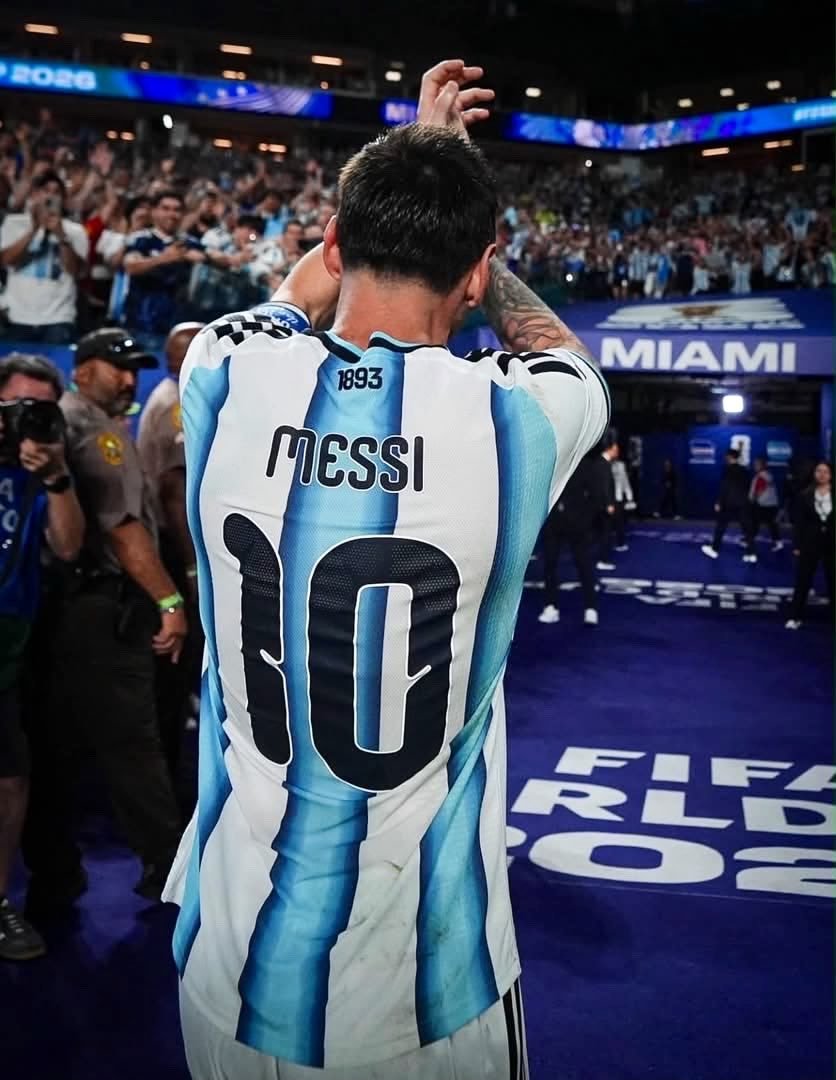 JamesPeterAbio4's tweet photo. What more can I say thank to say Thank You so much ANDRE LIONEL MESSI. You have completed FB in all Aspects both for Argentina, Barcelona and other clubs you have played for. I am so happy to witness FB IN UR ERA. MY G.O.A.T https://t.co/3paAN8eTTo