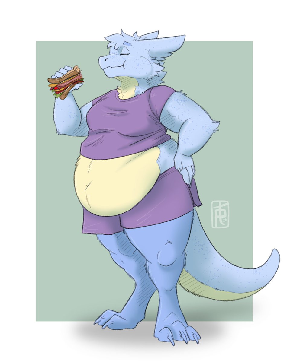 PalehornTea's tweet photo. Celia the fluffy kobold enjoying a nighttime sandwich~ 

Art for TastySandvich! https://t.co/0YAOMw0LSd