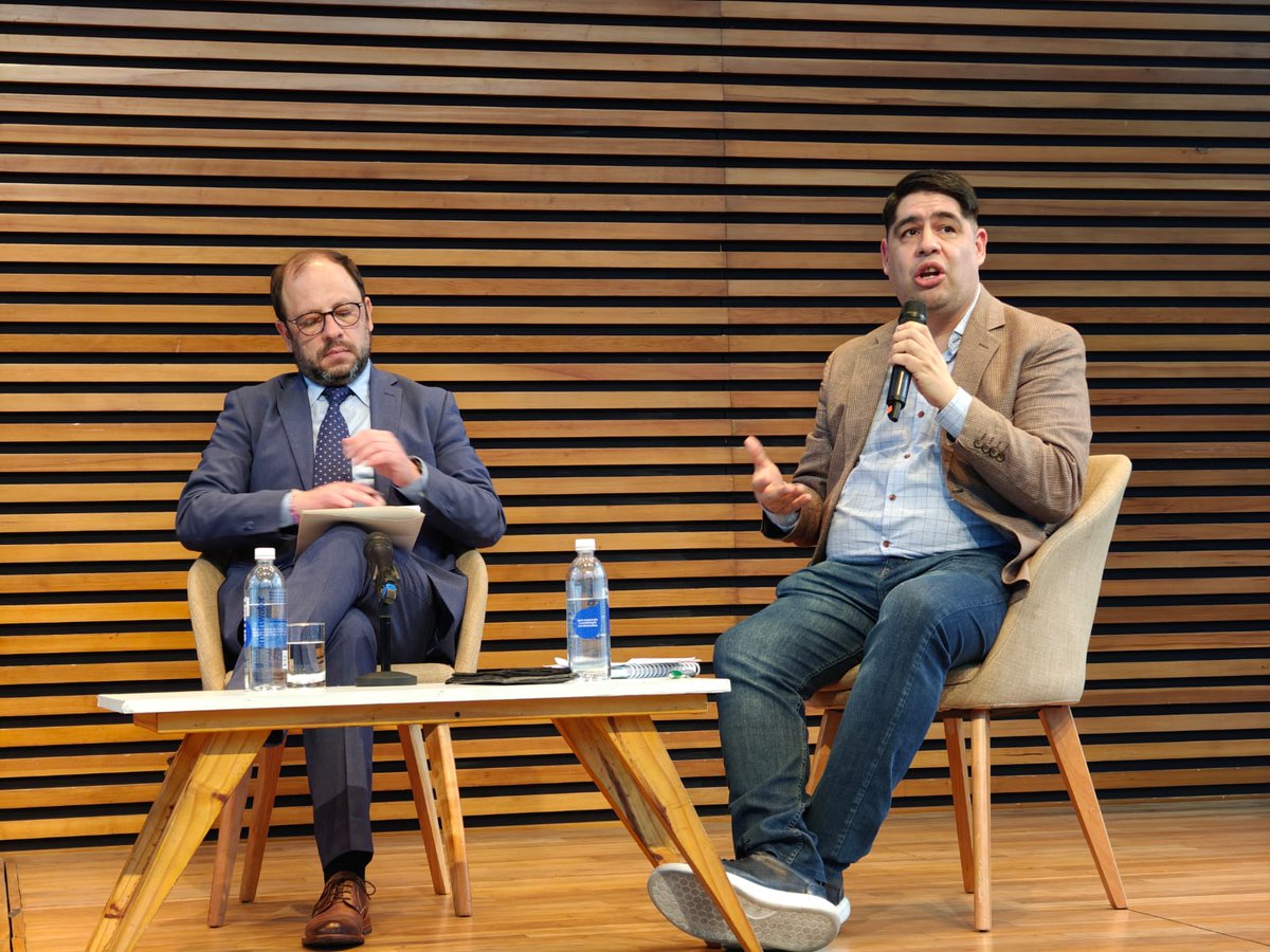 AAIPargentina's tweet photo. @beanchorena @pablosecchi @trucco_marcelo @DarioKusinsky @FiscalesGobAr @carpinaccilu Integraron el panel “El derecho en acción: casos, tensiones y aprendizajes” @cele_fernandez7, Diego Morales (@CELS_Argentina) y @jujepalavecino. Moderó @LucianoAAcevedo. https://t.co/2wlTvxHxqs